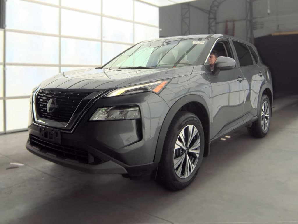 2023 Nissan Rogue SV — photo 1 of 6