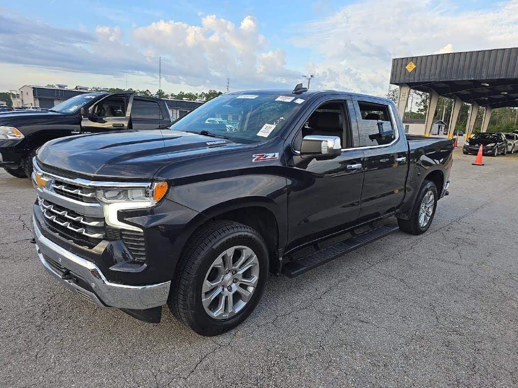 2024 Chevrolet Silverado 1500 LTZ — photo 1 of 6