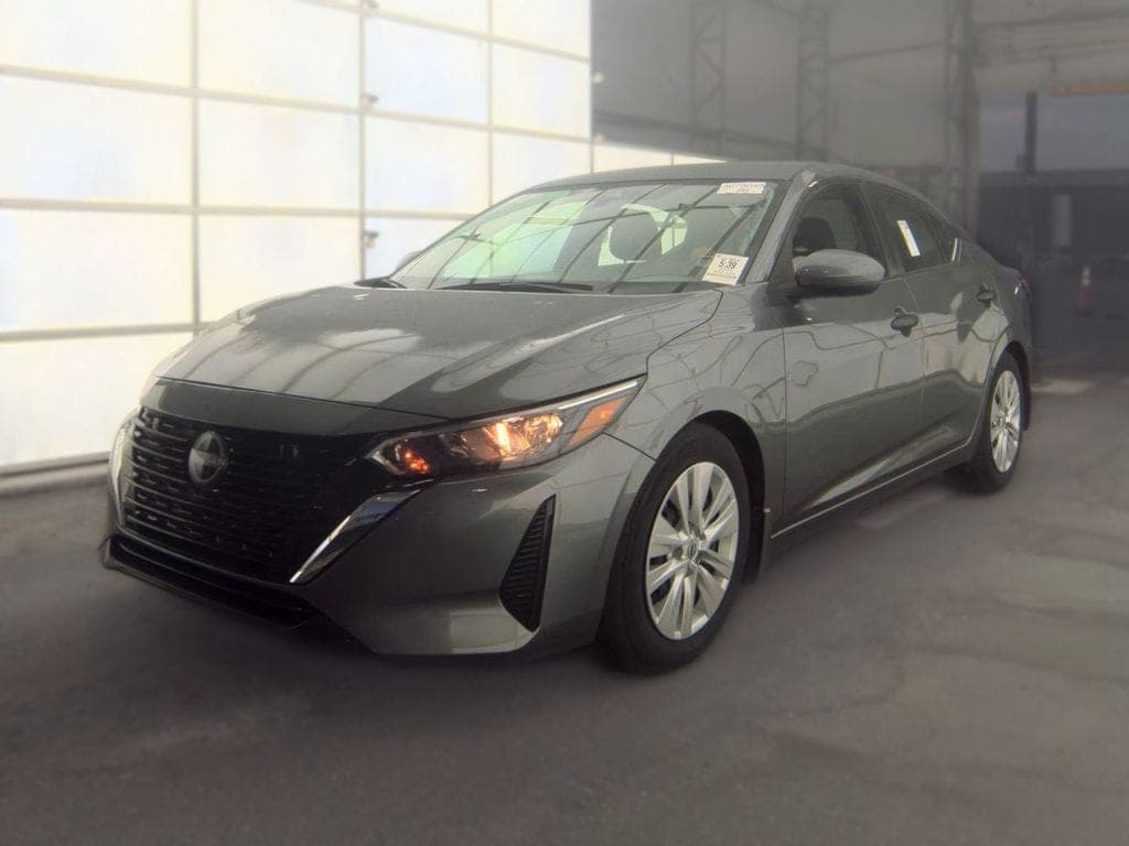 2024 Nissan Sentra S — photo 1 of 6