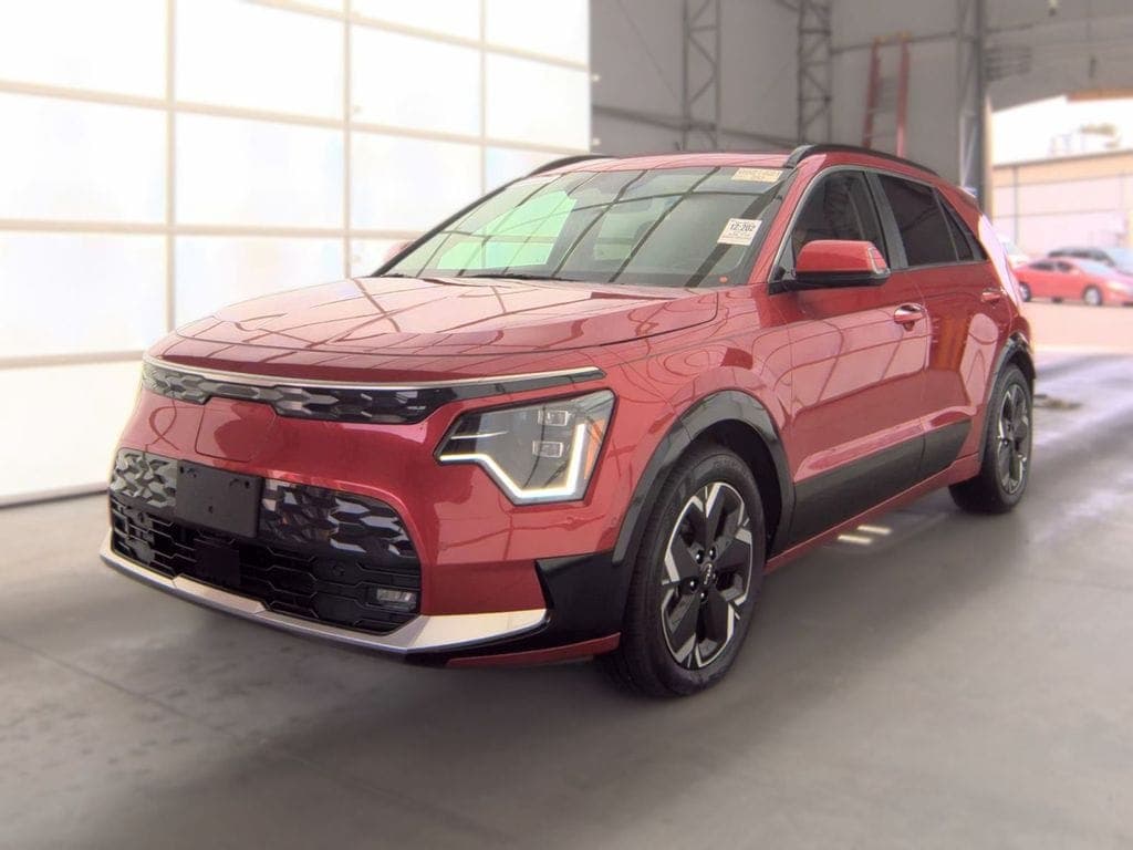 2023 Kia Niro EV Wave — photo 1 of 6
