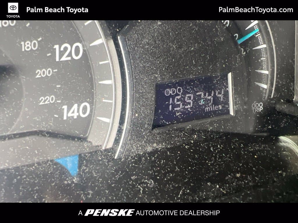 2013 Toyota Camry LE — photo 1 of 14