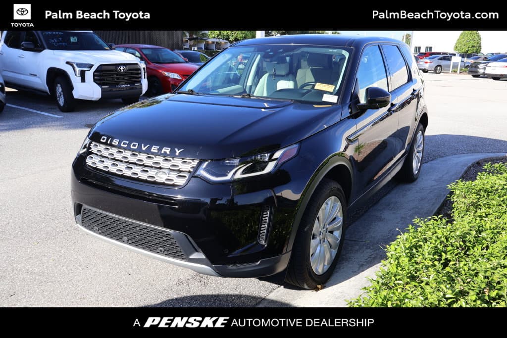 2020 Land Rover Discovery Sport SE — photo 1 of 8