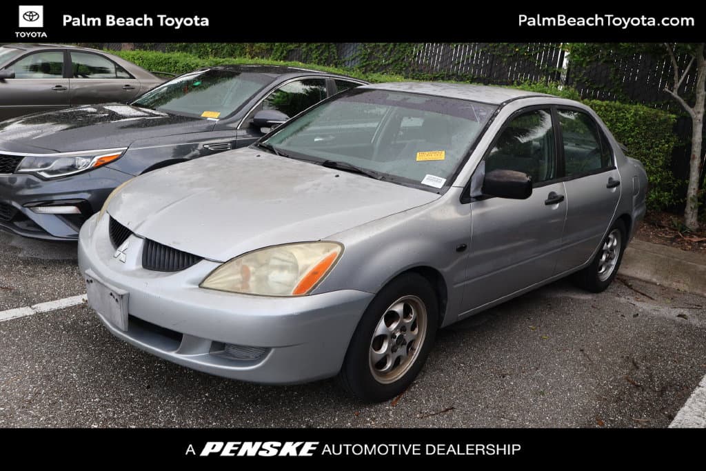 2004 Mitsubishi Lancer ES — photo 1 of 8