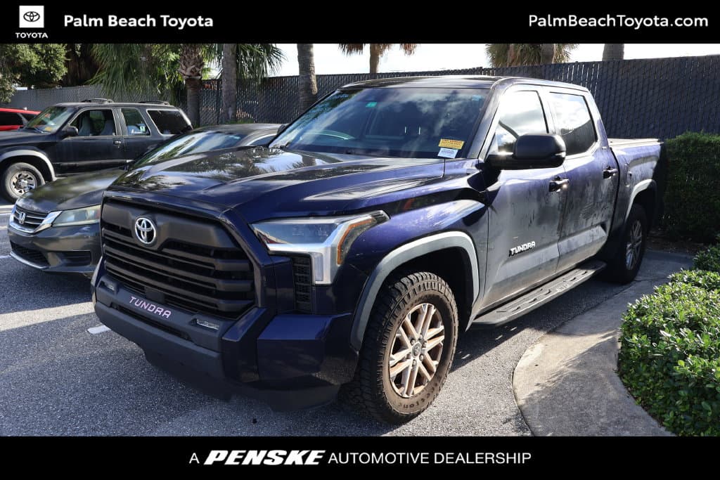 2022 Toyota Tundra 2WD SR5 — photo 1 of 8