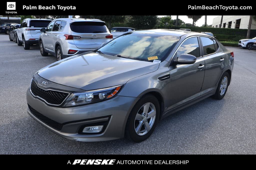 2015 Kia Optima LX — photo 1 of 8