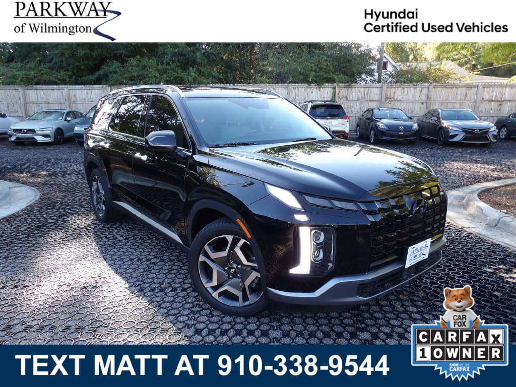 2025 Hyundai Palisade Base — photo 1 of 37