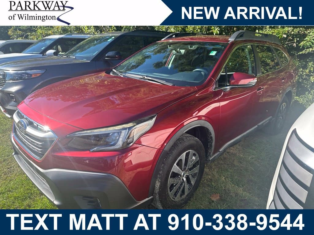 2020 Subaru Outback Premium — photo 1 of 2