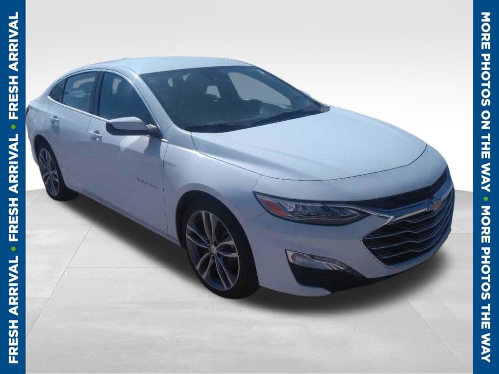 2024 Chevrolet Malibu LT — photo 1 of 6