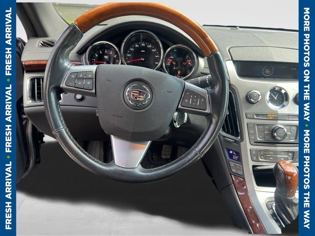 2011 Cadillac CTS Coupe Base — photo 1 of 6