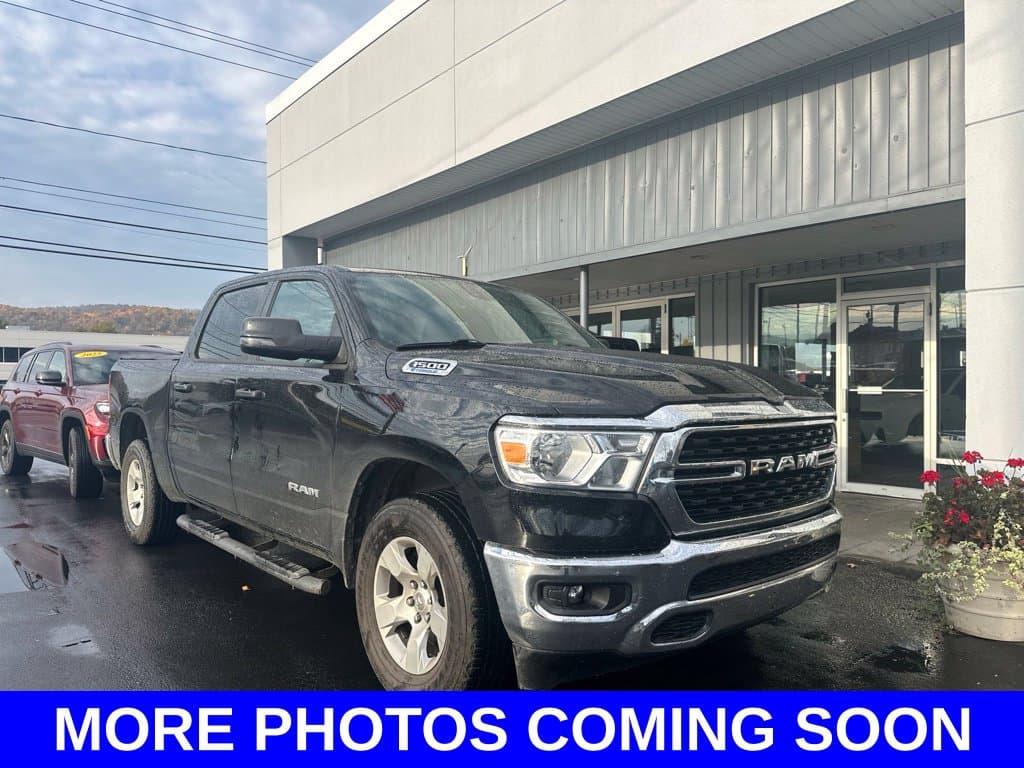 2023 RAM 1500 Base — photo 1 of 5