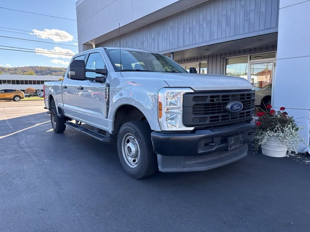 2026 Ford Super Duty F-250 SRW Base — photo 1 of 4