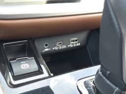 Extra Photo