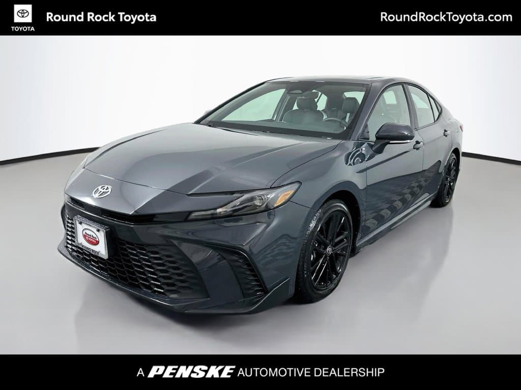 2026 Toyota Camry SE — photo 1 of 33