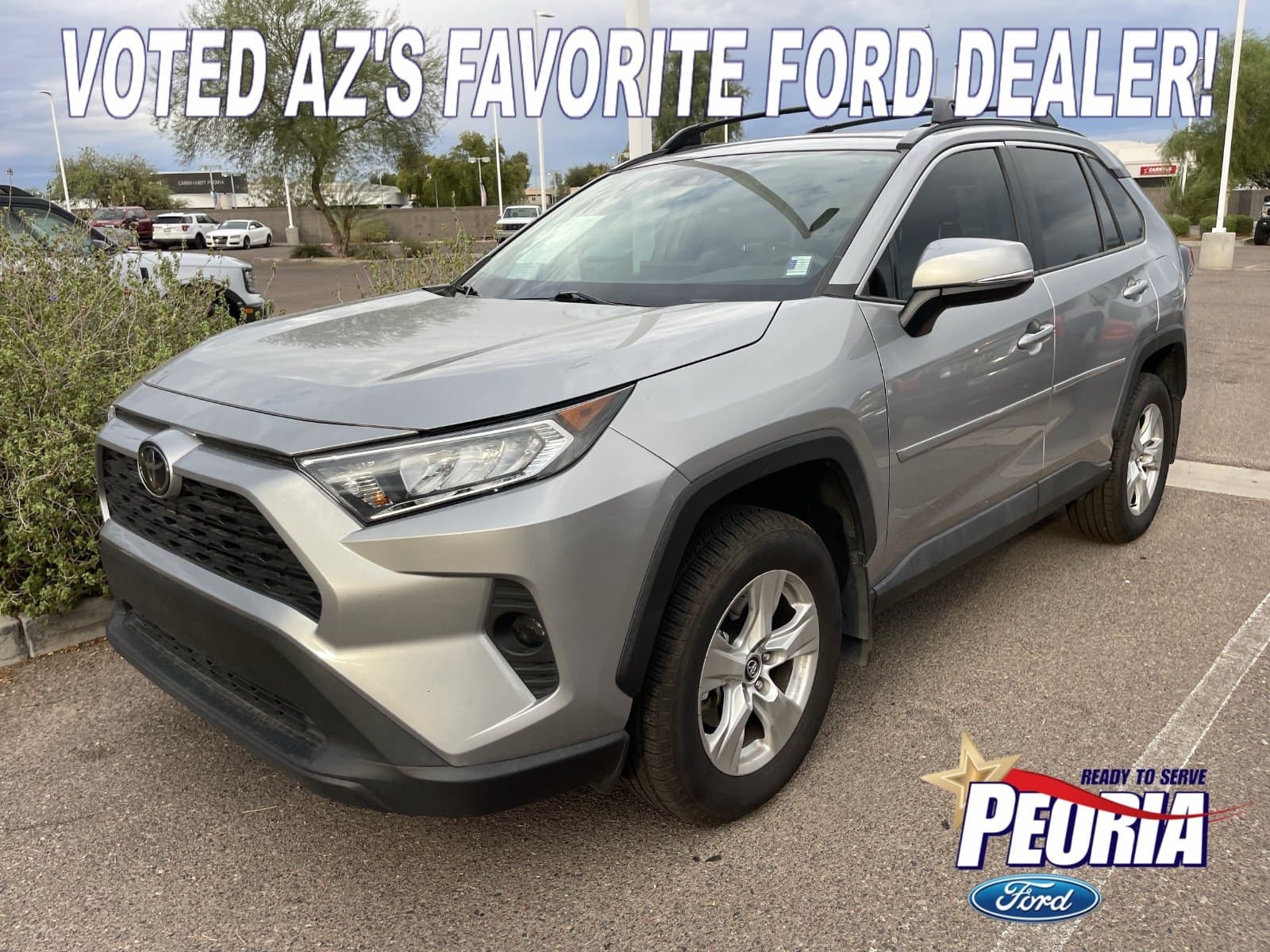 2020 Toyota RAV4 XLE — photo 1 of 16