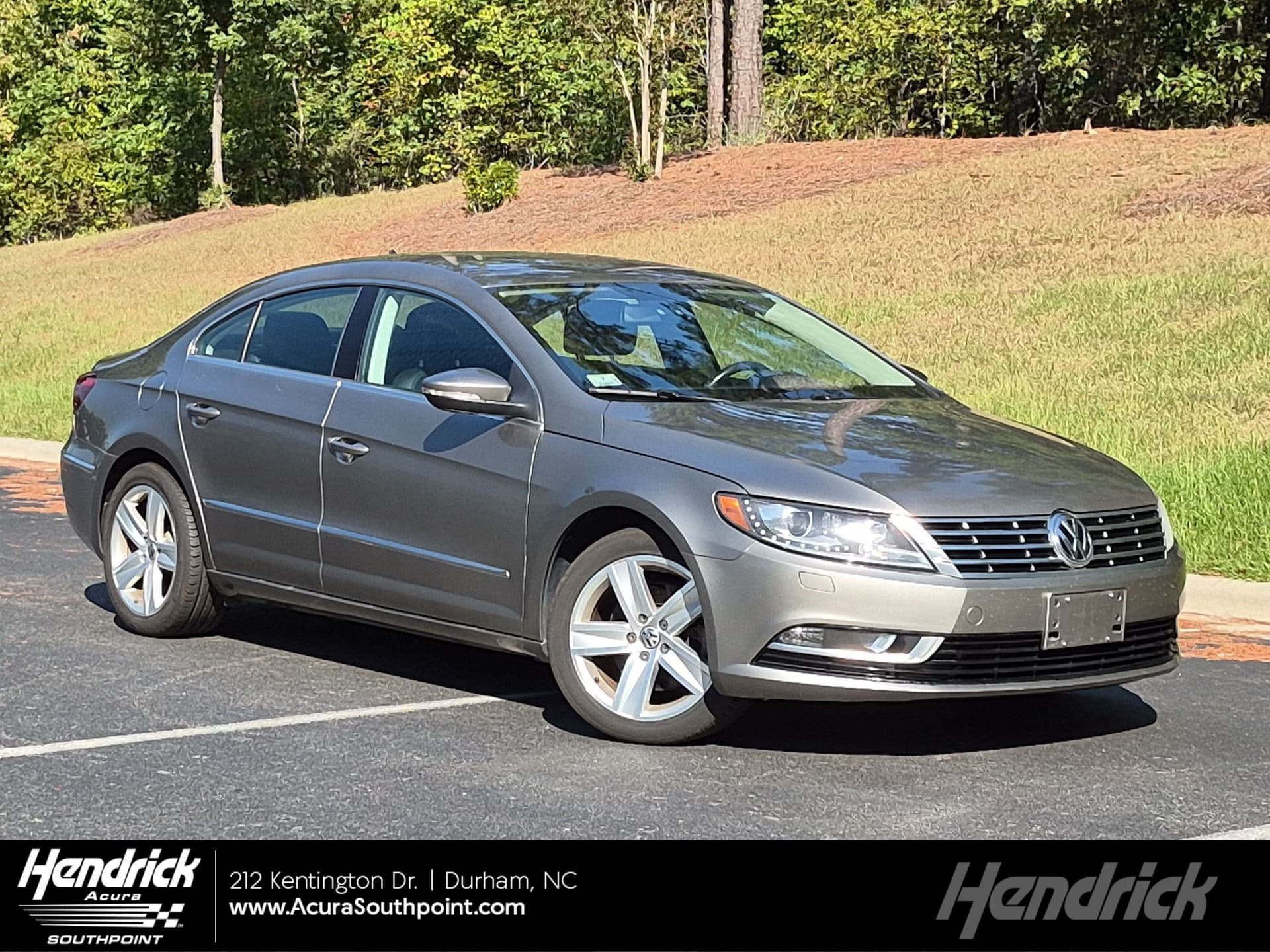 2013 Volkswagen CC Sport Plus — photo 1 of 23