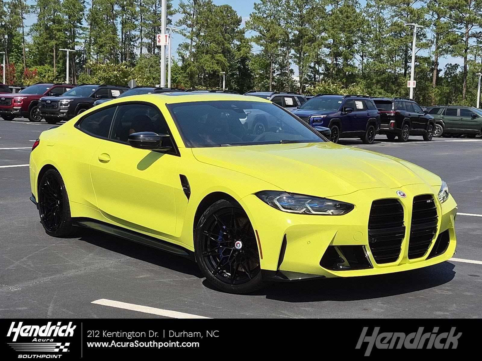 2022 BMW M4 Base — photo 1 of 37