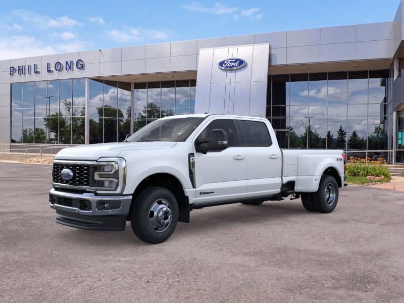 2026 Ford Super Duty F-350 DRW LARIAT — photo 1 of 22