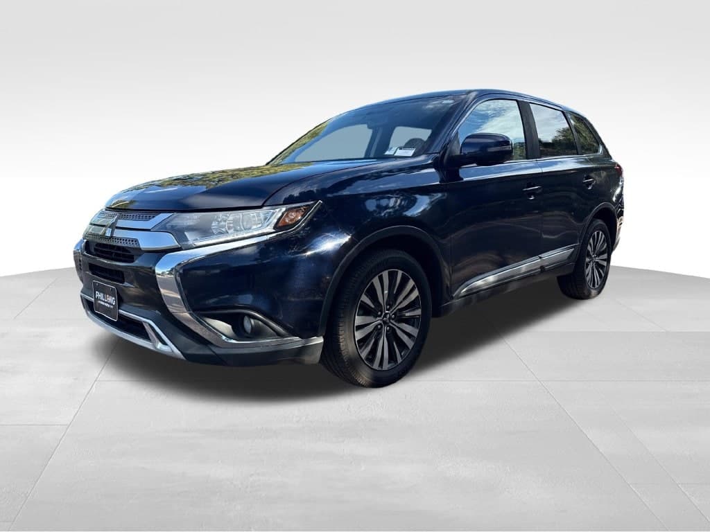 2019 Mitsubishi Outlander SE — photo 1 of 33