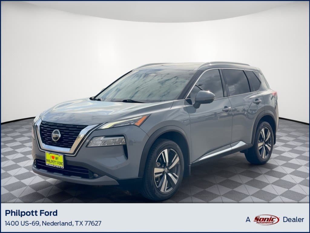 2021 Nissan Rogue SL — photo 1 of 31