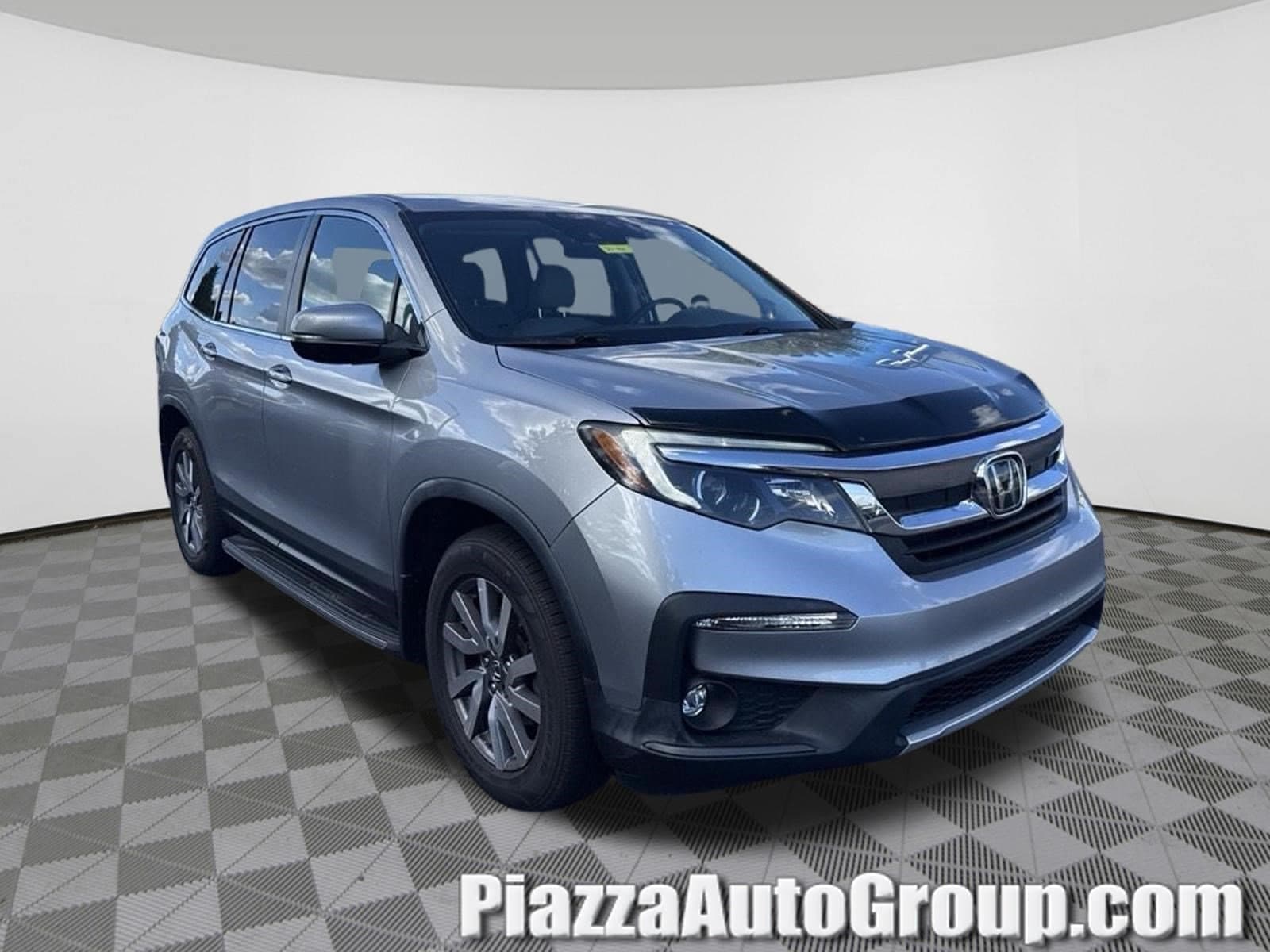 2019 Honda Pilot EX — photo 1 of 8