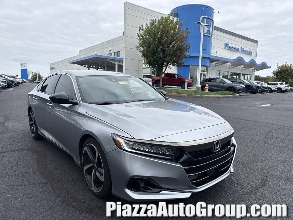 2022 Honda Accord Sedan Sport — photo 1 of 8