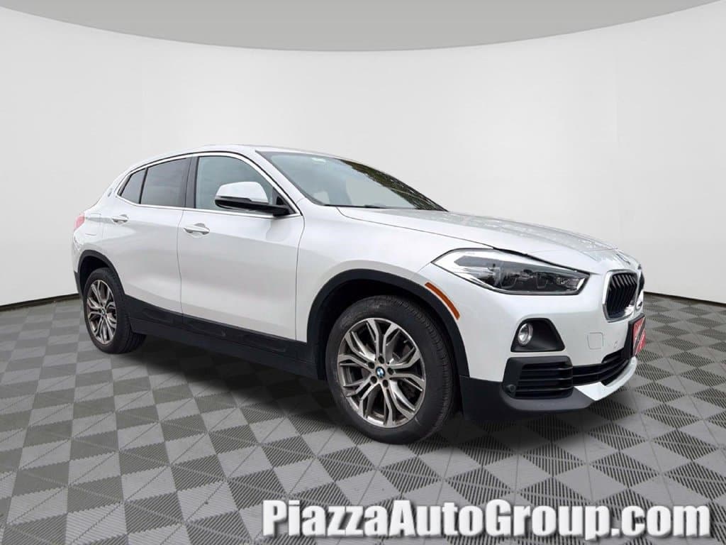 2020 BMW X2 xDrive28i — photo 1 of 8