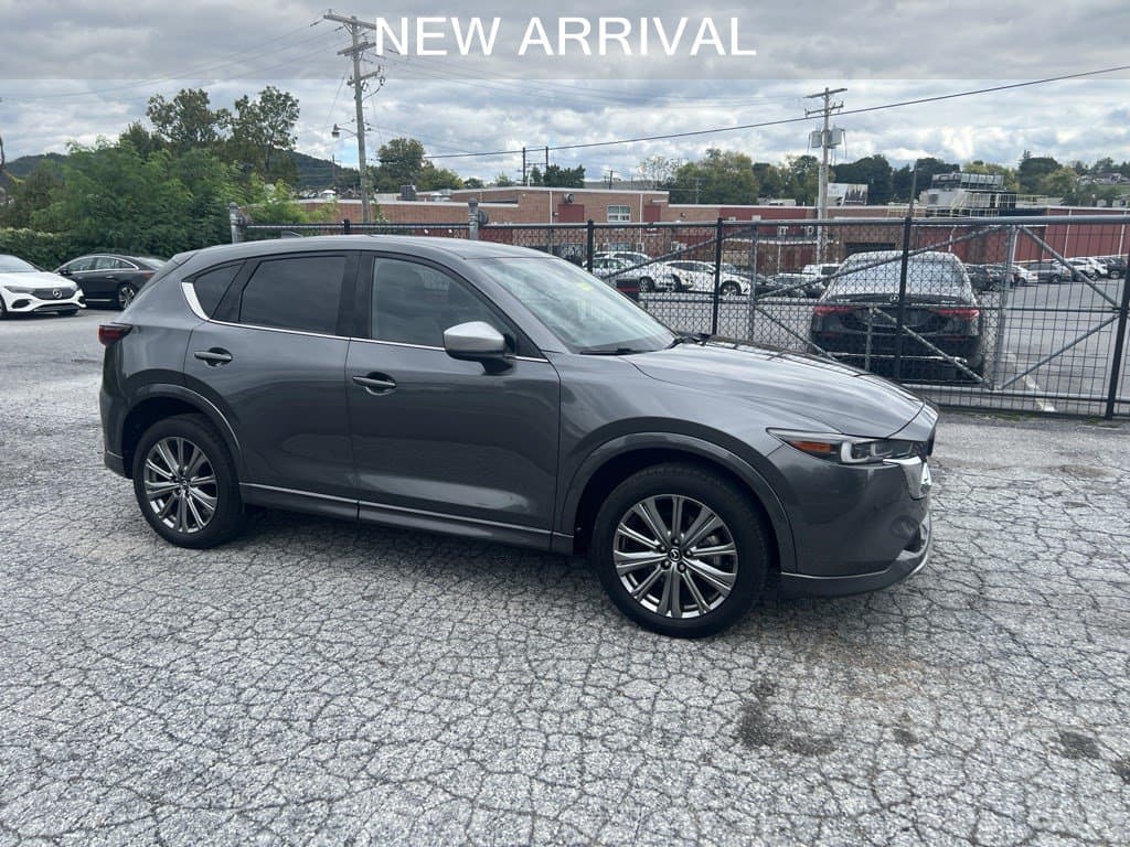2024 Mazda CX-5 2.5 Turbo Signature — photo 1 of 3
