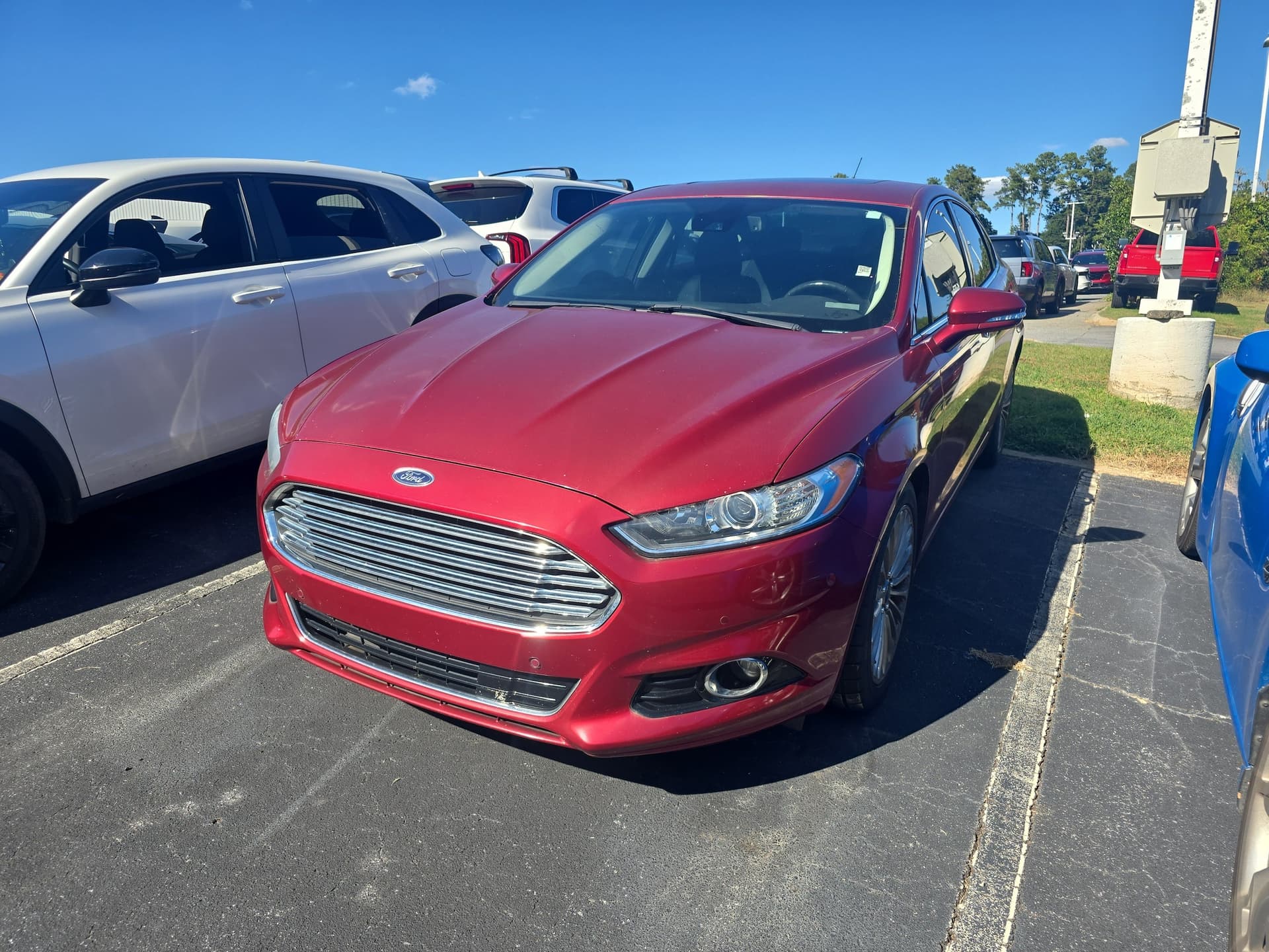 2014 Ford Fusion Titanium — photo 1 of 3