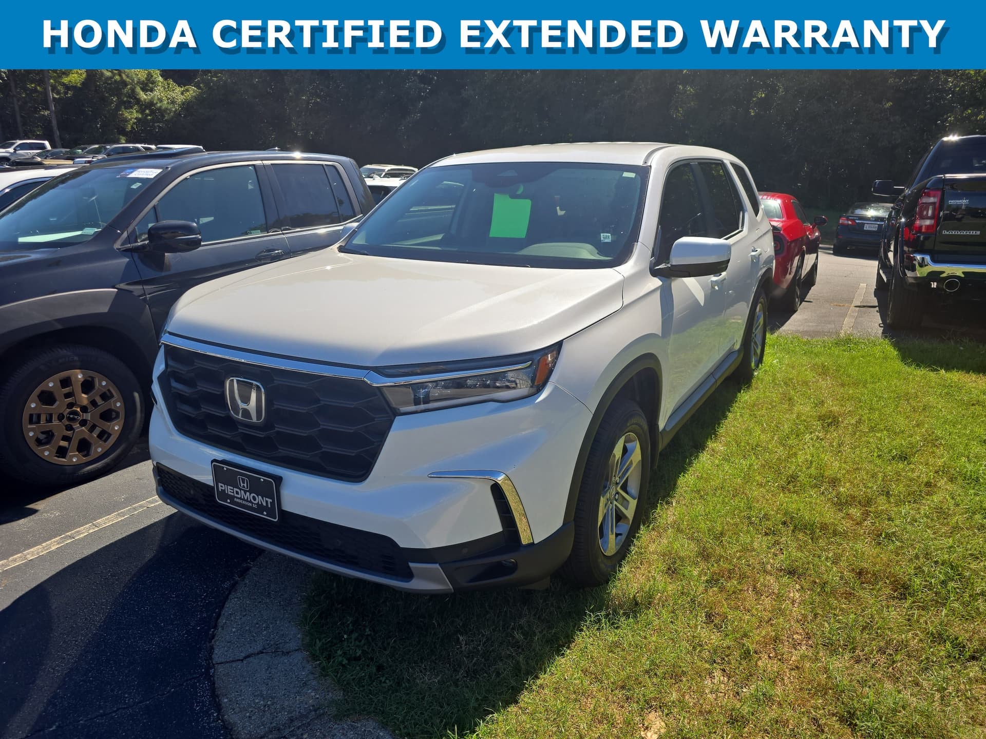 2025 Honda Pilot EX-L — photo 1 of 4