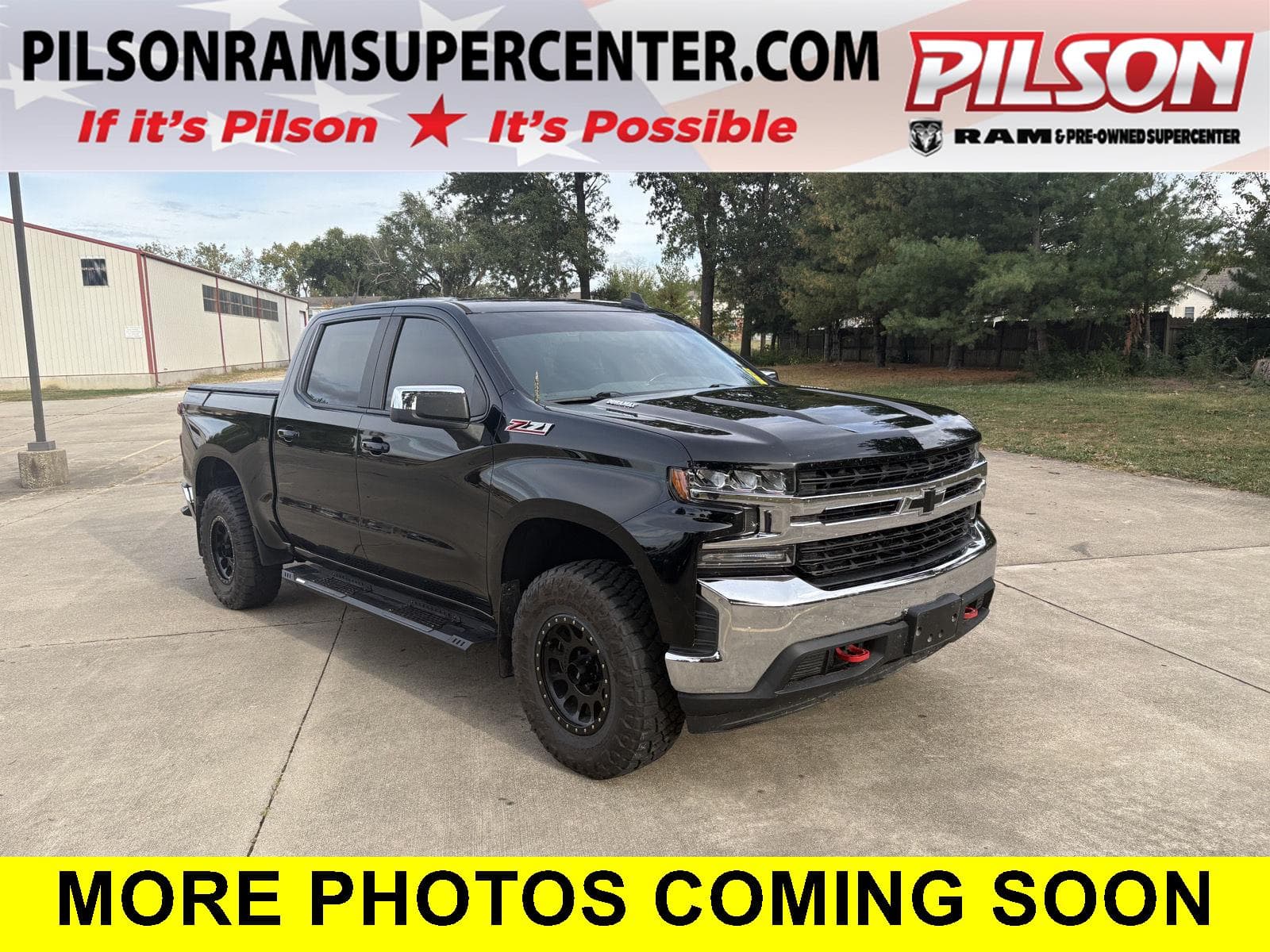 2020 Chevrolet Silverado 1500 LT — photo 1 of 9