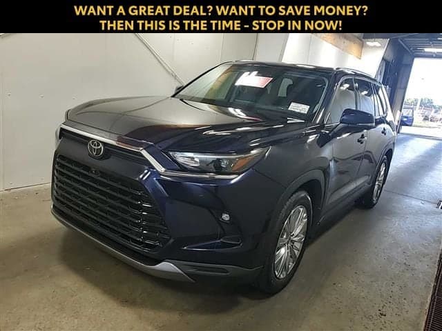 2024 Toyota Grand Highlander Platinum — photo 1 of 26
