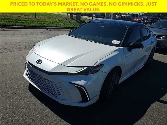 2025 Toyota Camry XSE — photo 1 of 26