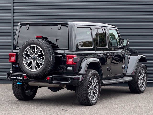 2024 Jeep Wrangler Base — photo 1 of 42