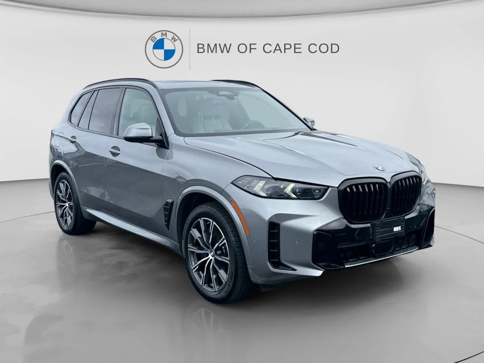 2025 BMW X5 xDrive40i — photo 1 of 27