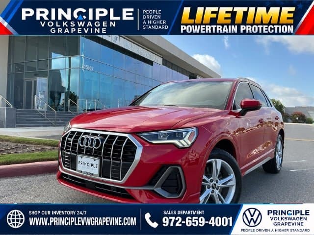 2022 Audi Q3 Base — photo 1 of 34