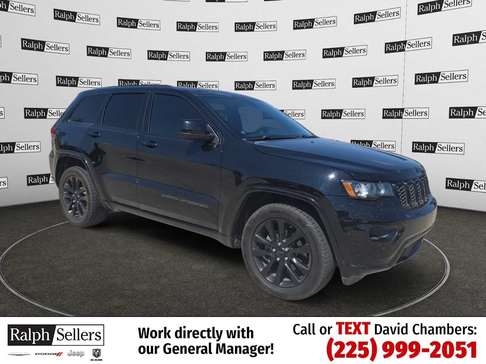 2018 Jeep Grand Cherokee Altitude — photo 1 of 8