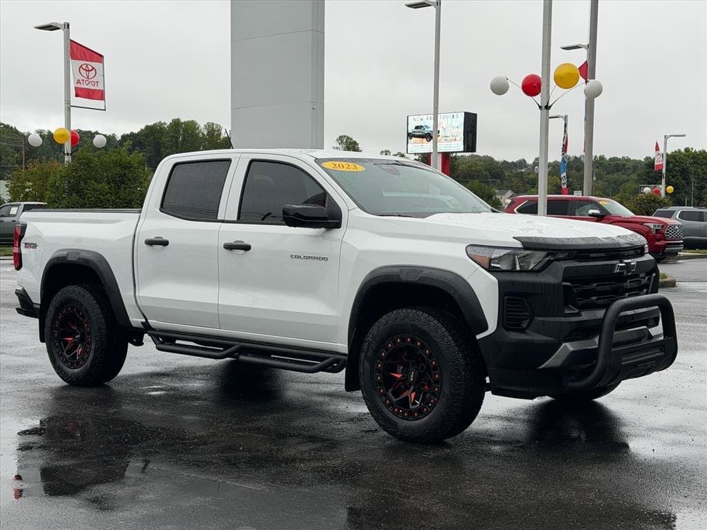2023 Chevrolet Colorado 4WD Trail Boss — photo 1 of 24