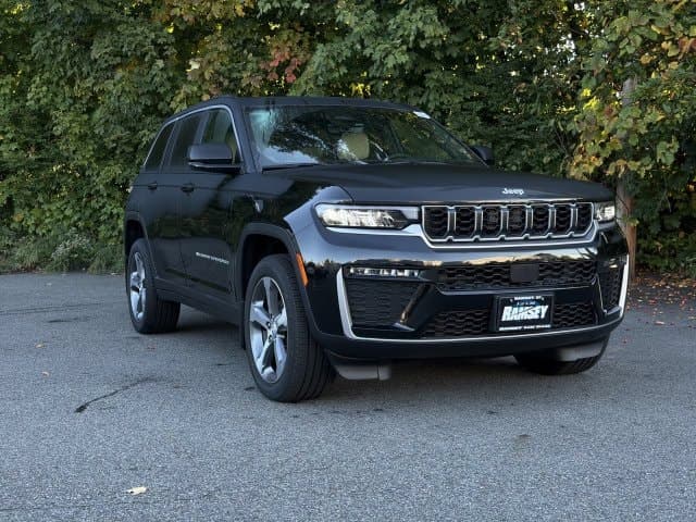 2026 Jeep Grand Cherokee Limited — photo 1 of 26