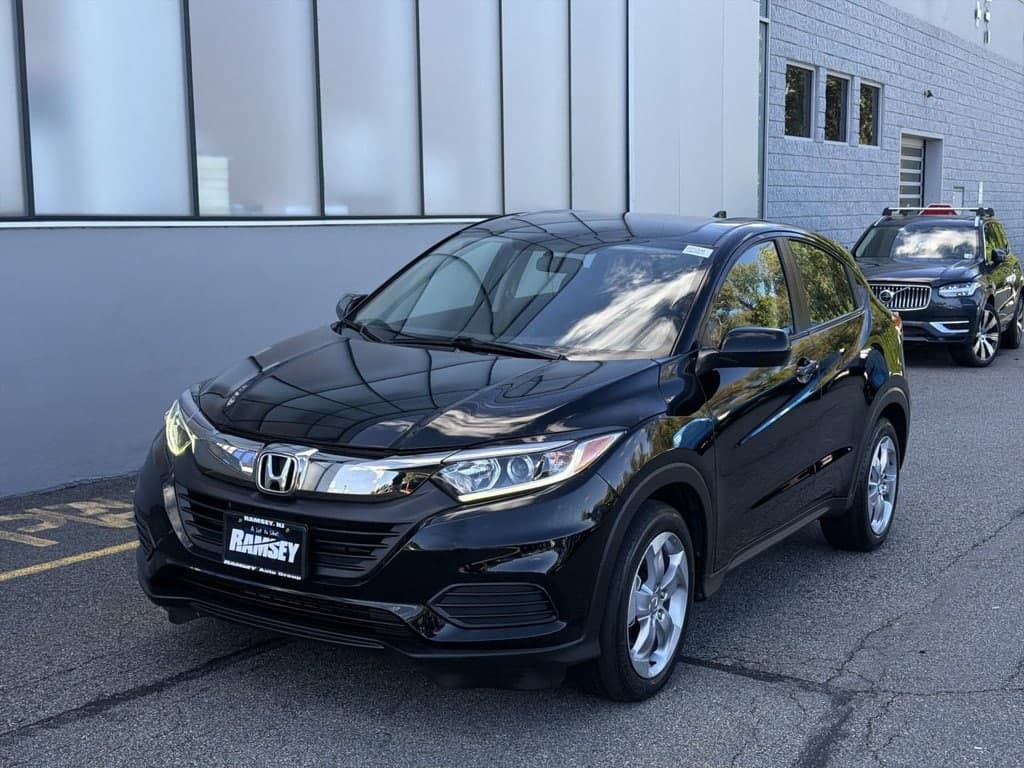 2022 Honda HR-V LX — photo 1 of 26