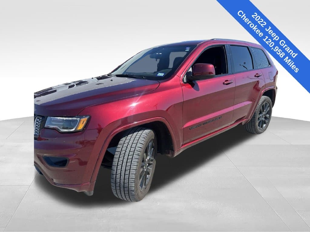 2022 Jeep Grand Cherokee WK Laredo X — photo 1 of 13