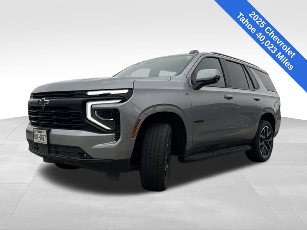 2025 Chevrolet Tahoe RST — photo 1 of 13