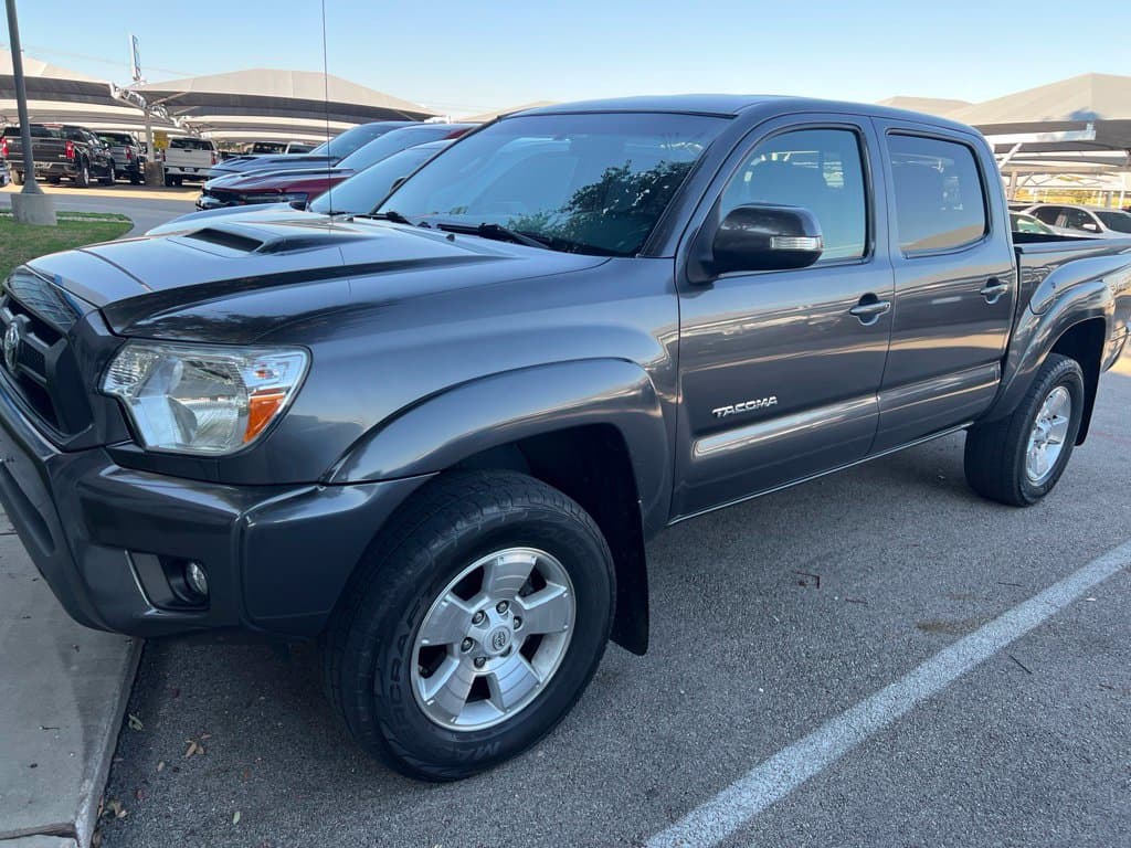 2014 Toyota Tacoma Base — photo 1 of 13