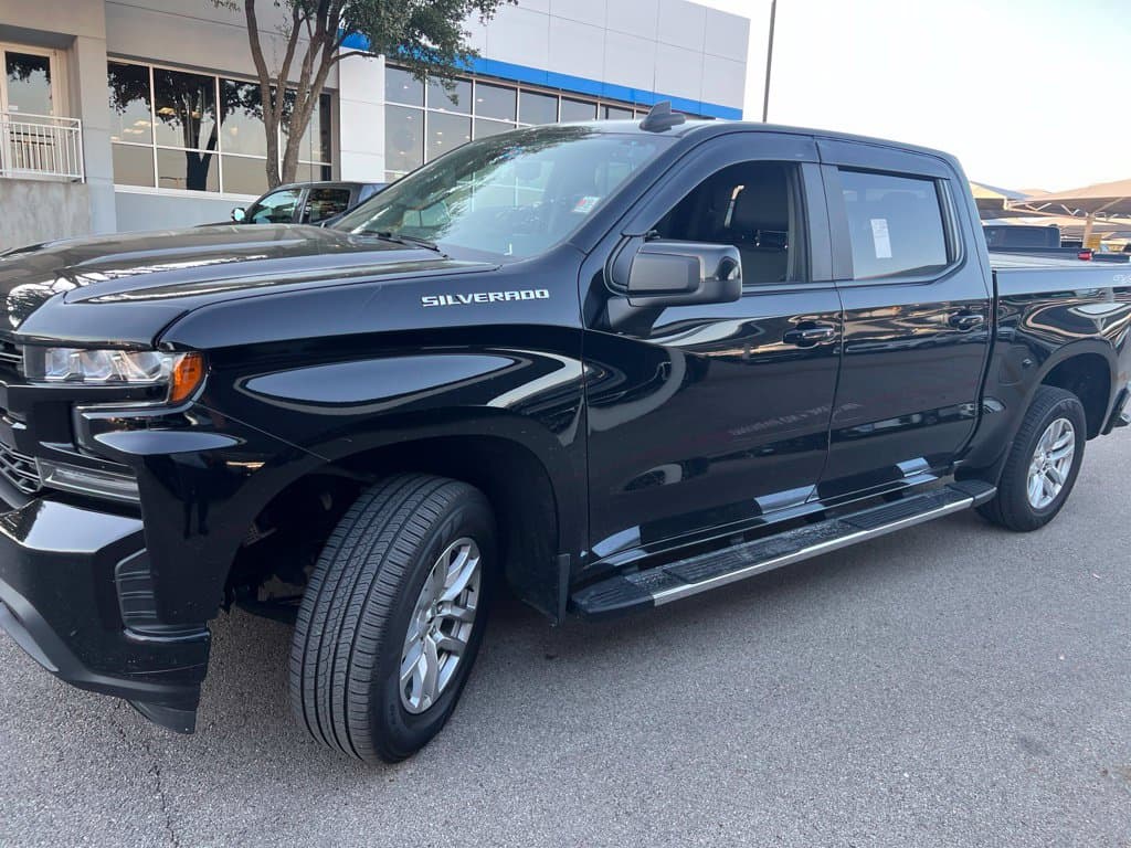 2019 Chevrolet Silverado 1500 RST — photo 1 of 16