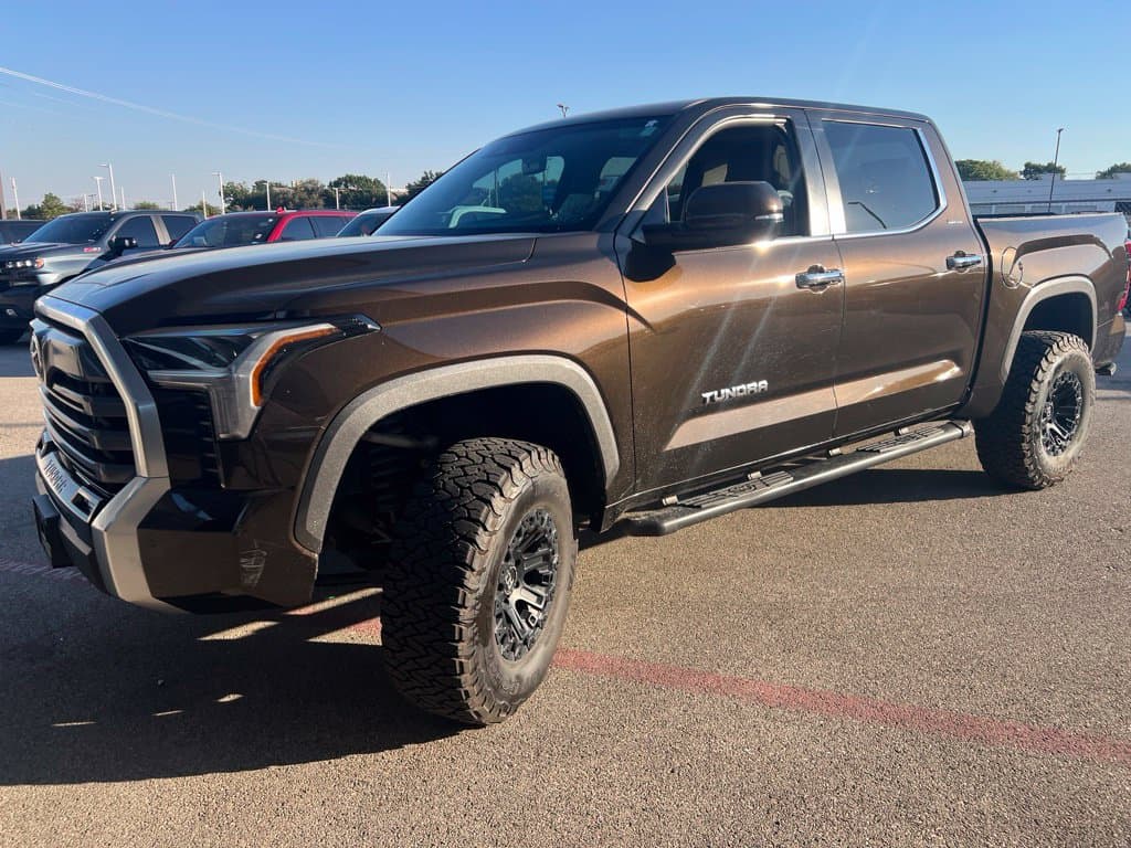 2024 Toyota Tundra 4WD Limited — photo 1 of 15