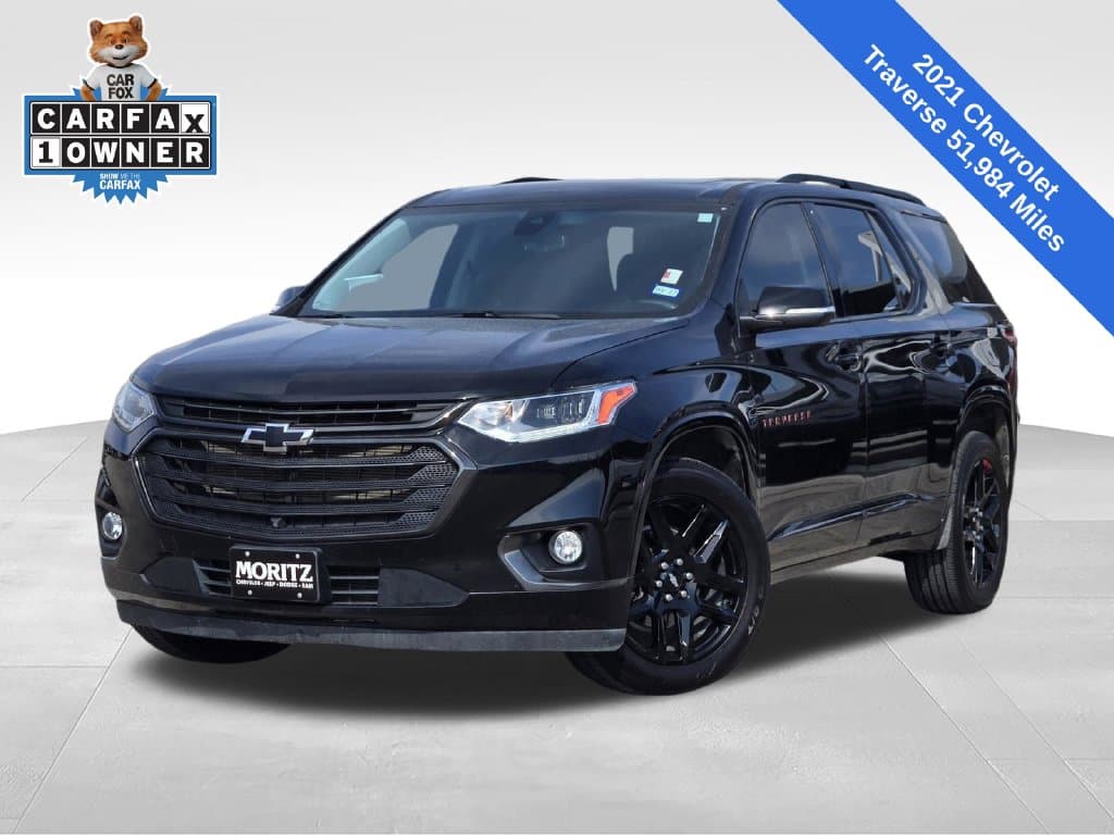 2021 Chevrolet Traverse Premier — photo 1 of 43