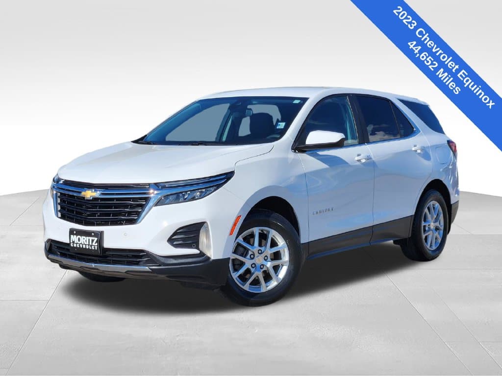 2023 Chevrolet Equinox LT — photo 1 of 39