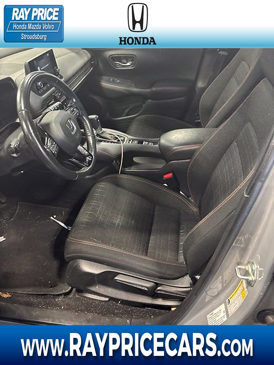 2024 Honda HR-V Base — photo 1 of 2