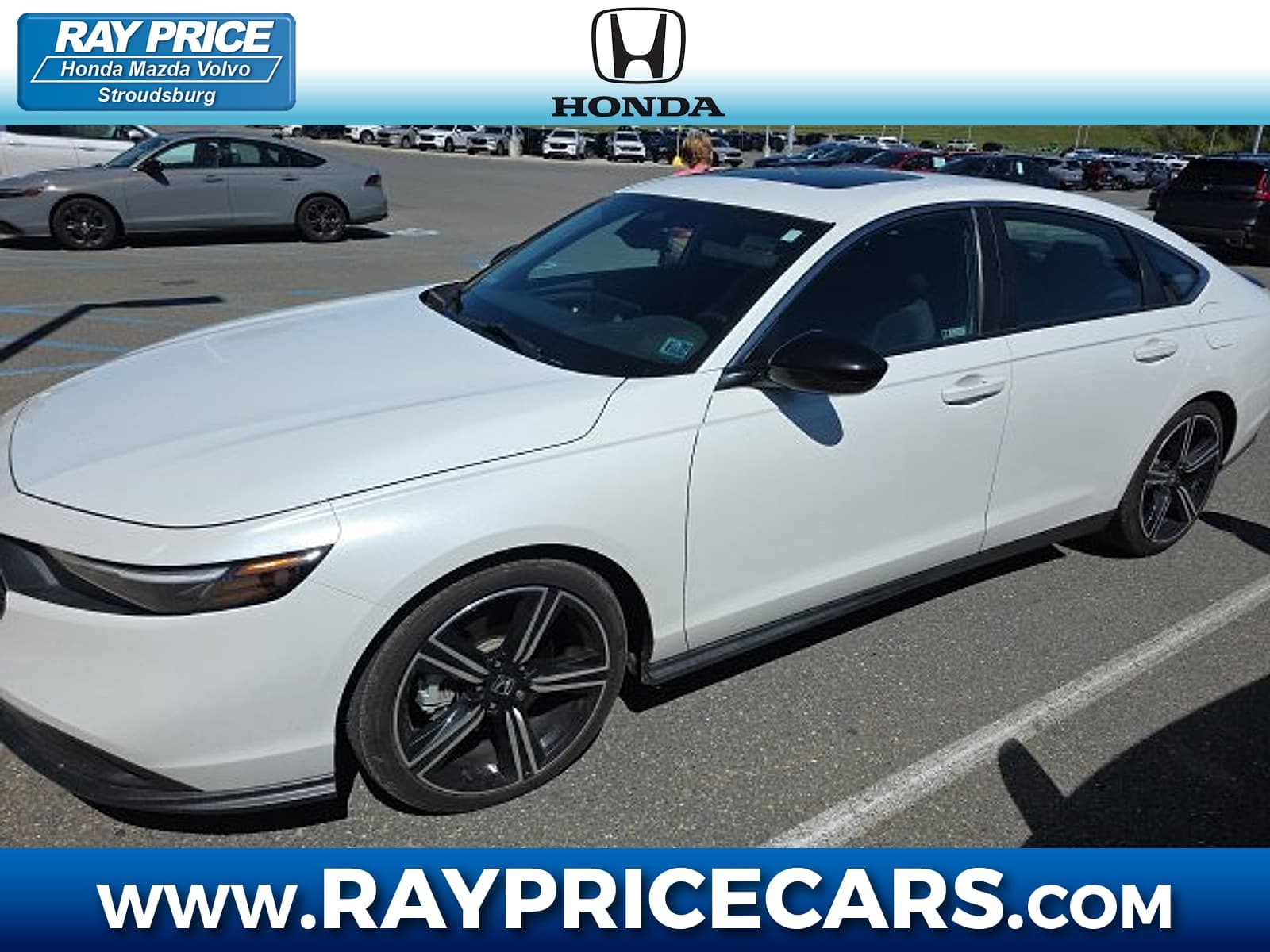 2024 Honda Accord Hybrid Sport — photo 1 of 3