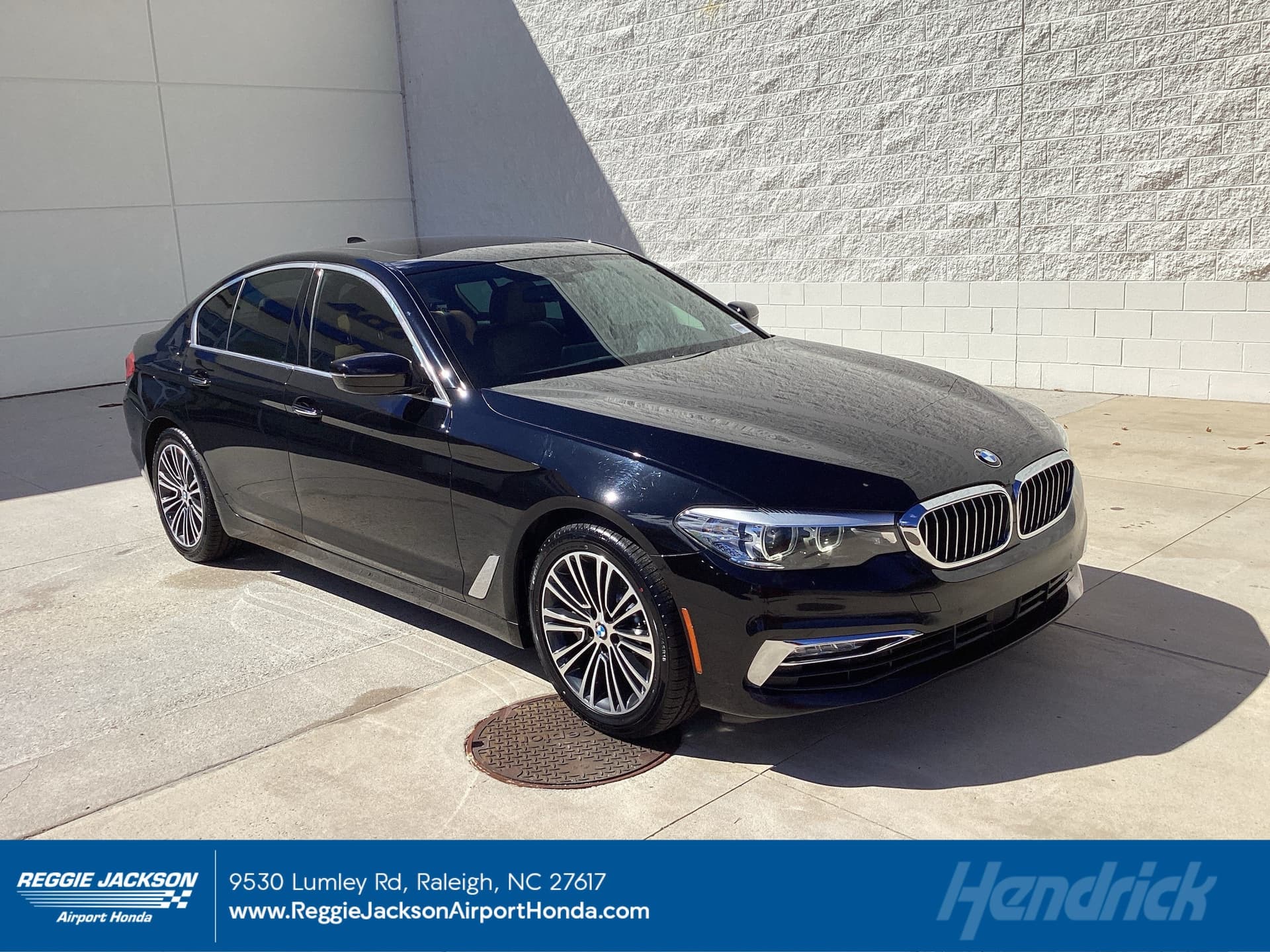 2018 BMW 5 Series 540i — photo 1 of 37