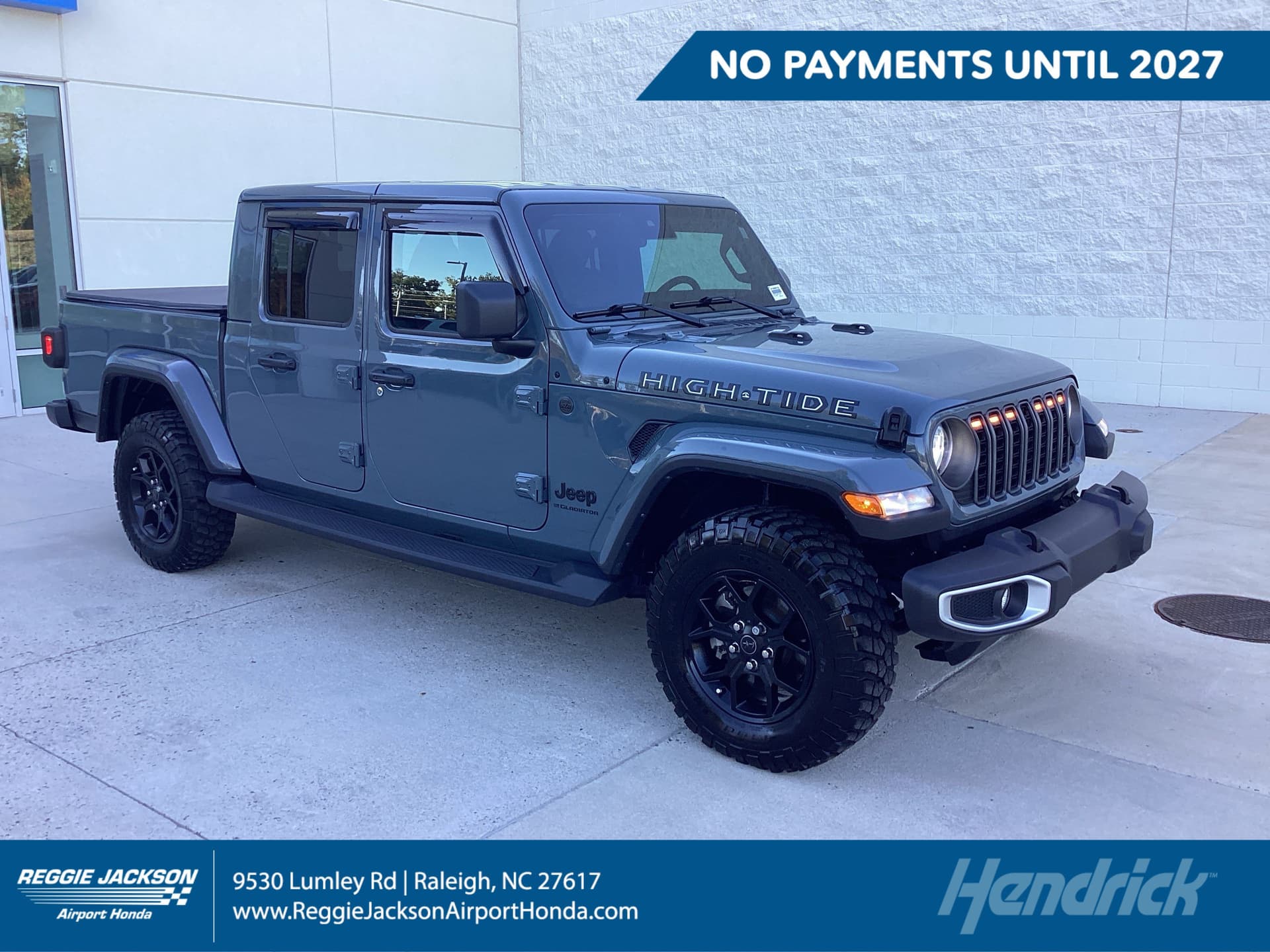 2025 Jeep Gladiator Sport — photo 1 of 36